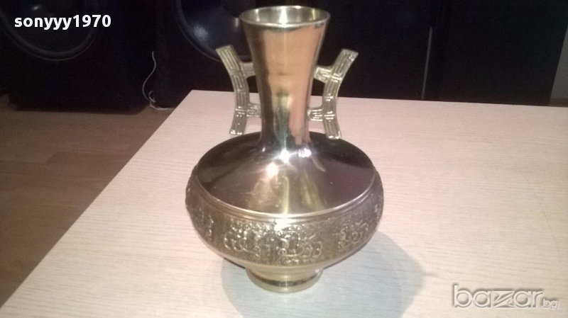 Масивна и красива ваза-21х15см-внос швеицария, снимка 1