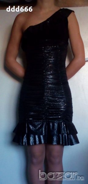 Черна рокля със златисти точки, снимка 1