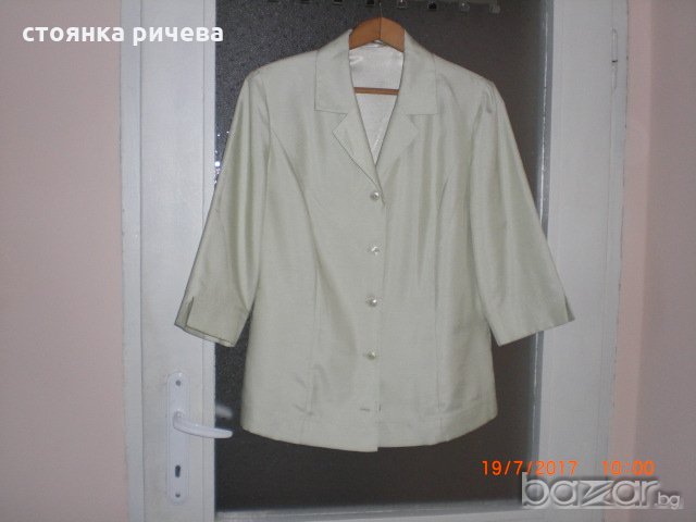 продавам  дамска риза-сако.внос от Германия, снимка 2 - Ризи - 18843432
