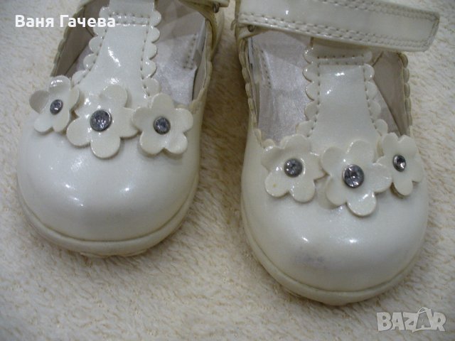 Два чифта детски обувки Mothercare №19, снимка 9 - Детски маратонки - 17962492