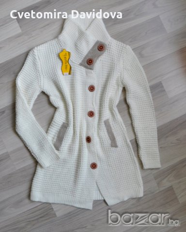 Жилетка бяла