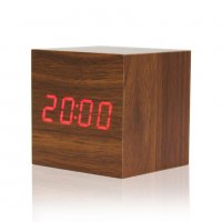 LED дървен часовник куб- Wooden Clockх, снимка 3 - Други стоки за дома - 25197460