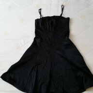Черна сатенена рокля - размер bg 42 ,36 eu / S / , снимка 2 - Рокли - 14558070