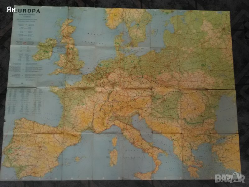 Голяма Стара Автомобилна Карта на Европа/Europa-1974г., снимка 1