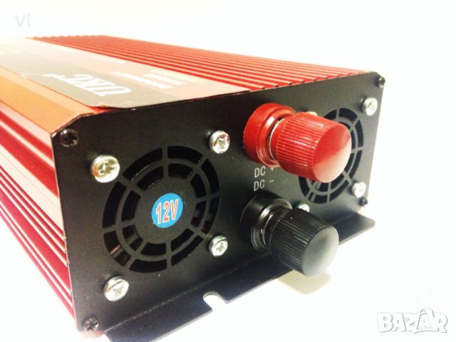 Висококачeствен мощен инвертор за автомобил UKC 12V-220V, 4000W, снимка 4 - Аксесоари и консумативи - 18859883