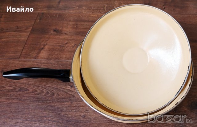 Емайлиран тиган с капак , снимка 3 - Съдове за готвене - 18976730