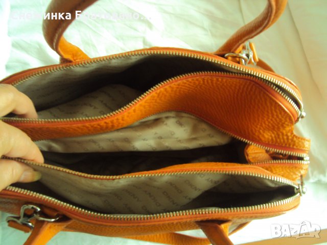 Голяма чанта на D K N Y - DONNA KARAN , снимка 8 - Чанти - 22905384