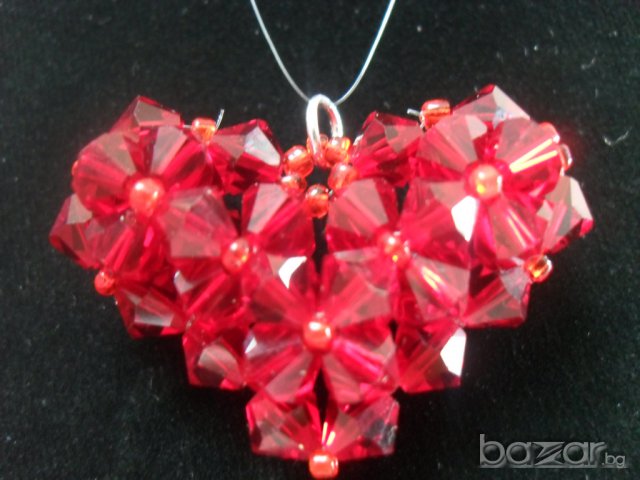 Сърце с кристали Сваровски 002, снимка 7 - Колиета, медальони, синджири - 7419570