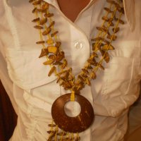  Екзотичен гердан от кокосов орех-многоцветен, варианти, снимка 7 - Колиета, медальони, синджири - 21309488