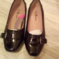 Нови обувки, снимка 2 - Дамски ежедневни обувки - 20902841
