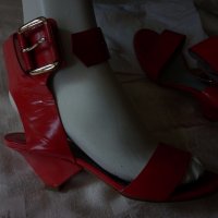Дамски  червени сандали Chloé 100 % кожа ,100 % оригинални , снимка 18 - Сандали - 18710549