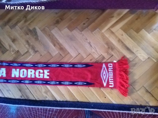 Шалове Байерн М-фенски- Норвегия Умбро , снимка 10 - Футбол - 23840860
