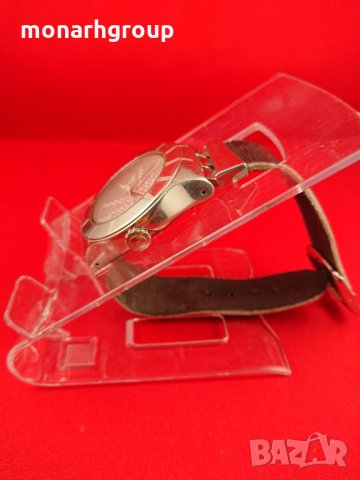 Часовник Swatch, снимка 4 - Дамски - 23536352