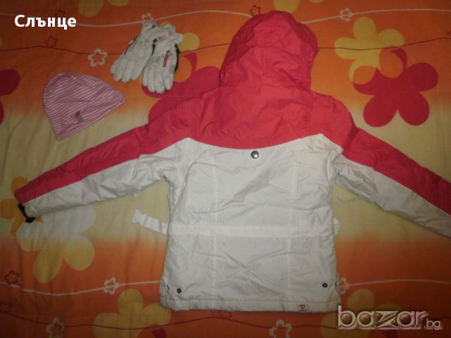 Скиорско яке + подаръци, за 7/8 години, снимка 12 - Зимни спортове - 16157847