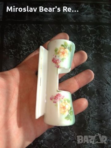 Мъничък Много Красив Порцеланов Салфетник , снимка 4 - Антикварни и старинни предмети - 21833290