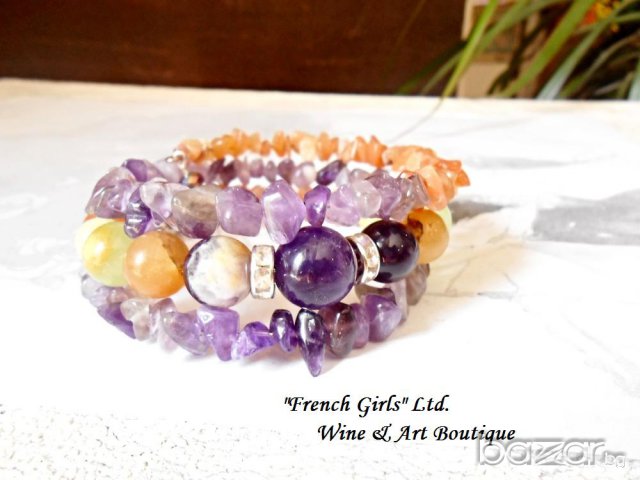 Гривна от аметист, опал и жадеит "Екзотично лилаво", снимка 3 - Гривни - 15311729