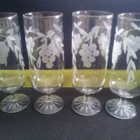 Три вида по четири чаши за концентрат стъклени от едно време, снимка 17 - Чаши - 24084318