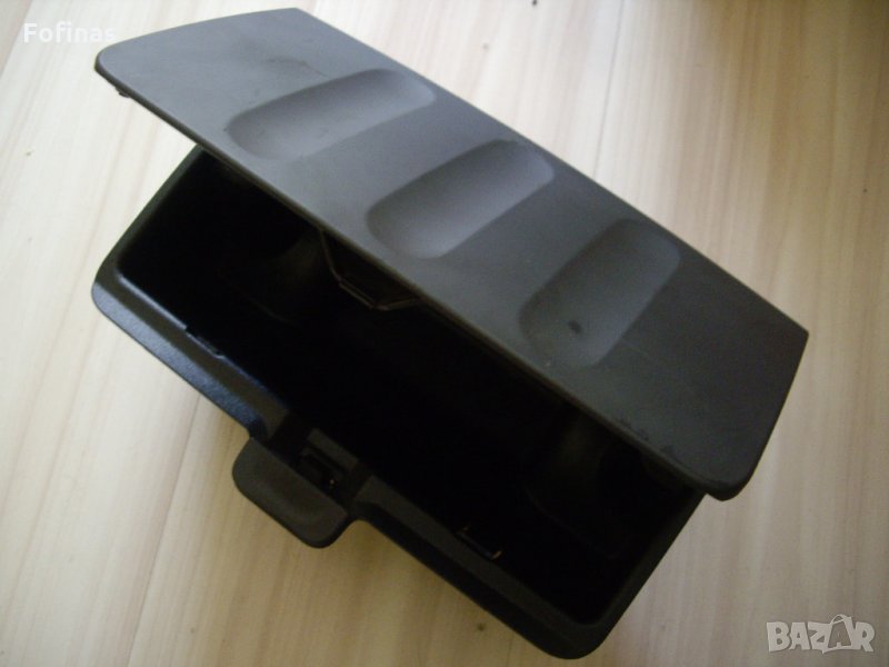 Жабка горна на таблото за Форд Фюжън от 2006 -2012 год., снимка 1