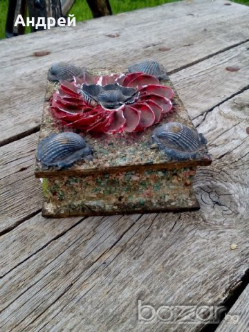 Старинна кутия, снимка 5 - Антикварни и старинни предмети - 18340770