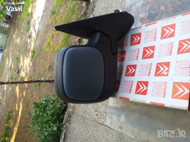 Огледало за Ситроен Берлинго2002/06 оригинално ново, снимка 3 - Части - 25257357