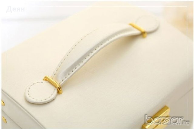 1756 Кутия за бижута тип куфар, снимка 2 - Комплекти и лотове - 19532648