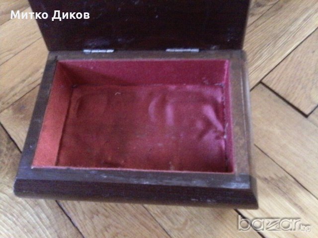 Кутия за бижута стара дървена пирографирана, снимка 2 - Декорация за дома - 18991129