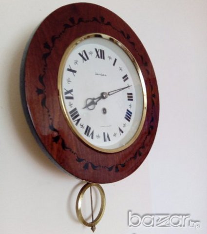 Часовник  Янтар, снимка 2 - Антикварни и старинни предмети - 19924689
