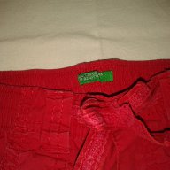 Червени панталонки Бенетон (beneton) - Летни, снимка 4 - Панталони и долнища за бебе - 11368651