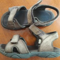 кожени сандали Timberland, 31ви номер, снимка 5 - Детски сандали и чехли - 25742830