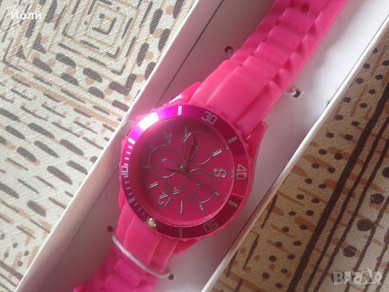 Дамски часовник, снимка 1
