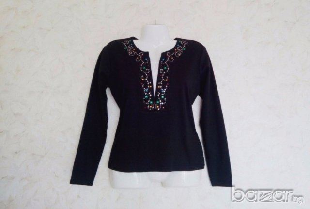 Petite,прекрасна блуза с камъни, размер М , снимка 2 - Блузи с дълъг ръкав и пуловери - 18363088