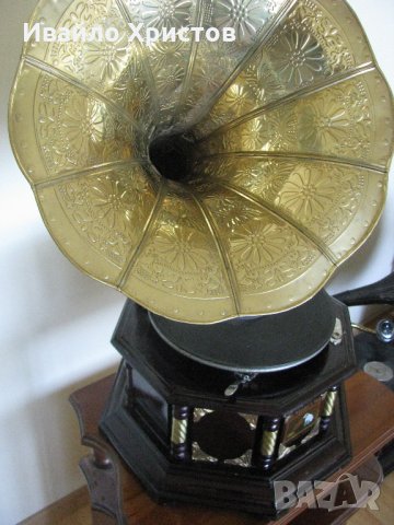 грамофон с фуния, снимка 4 - Антикварни и старинни предмети - 22498507