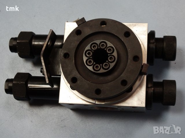 Хидравлична инструментална маса, снимка 2 - Резервни части за машини - 25052597