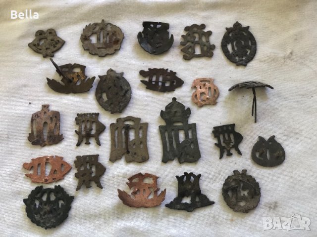 лот царски вензели и кокарди , снимка 3 - Нумизматика и бонистика - 25865321