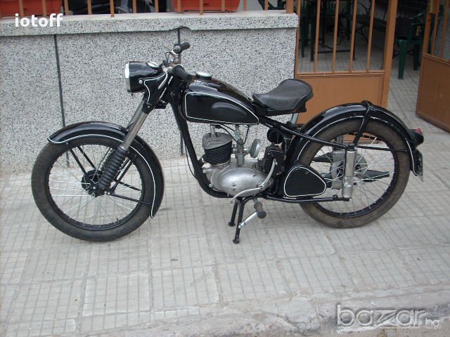 Реставриране на ретро мотоциклети, снимка 11 - Мотоциклети и мототехника - 17268859