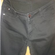 Еластичен черен панталон, снимка 4 - Панталони - 15746843