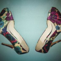 Дамски обувки ZARA, снимка 2 - Дамски обувки на ток - 23266634