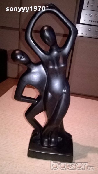 красива фигура-33х15х8см-внос швеицария, снимка 1