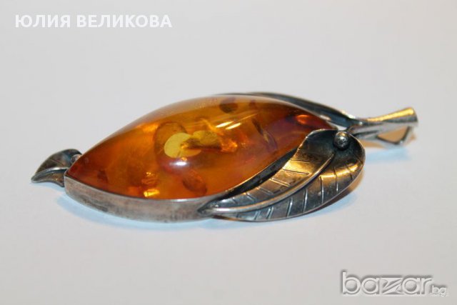 Сребърна висулка с естествен кехлибар, снимка 3 - Колиета, медальони, синджири - 18021237