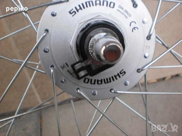 	Продавам колела внос от Германия двойностенна усилена капла с динамо главина 26 цола SHIMANO DH-3N3, снимка 2 - Части за велосипеди - 23465269