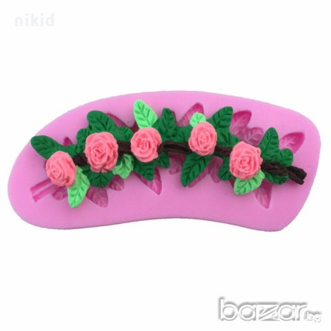 5 рози венец роза силиконов молд форма  за украса торта с фондан шоколад, снимка 1 - Форми - 16285474