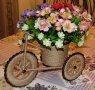 Декоративно колело триколка, велосипед с цветя за декорация, декор, украса за дома, снимка 1 - Декорация за дома - 22786655