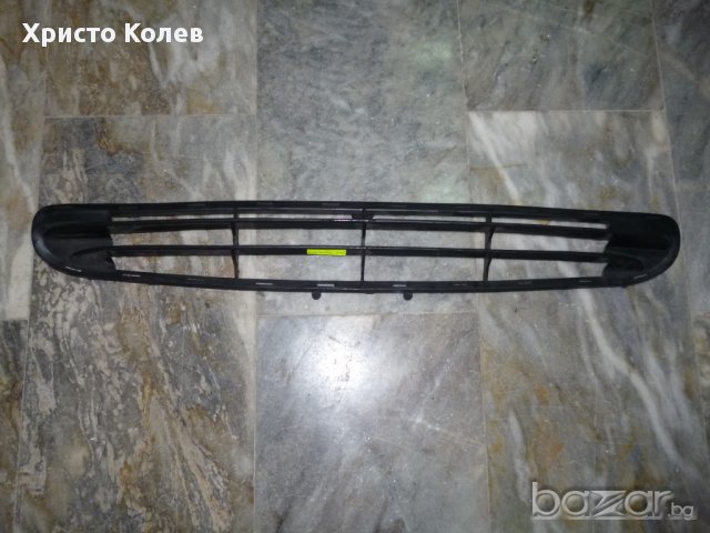 Решетка Ford Mondeo 96г.- 5694800