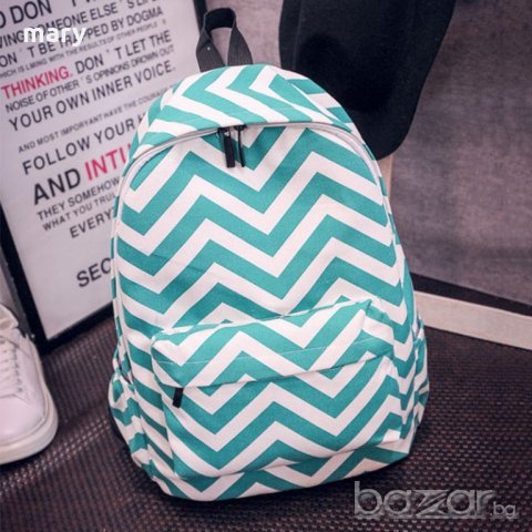 раница с фигурален десен в зелено и бяло, снимка 3 - Раници - 20845907