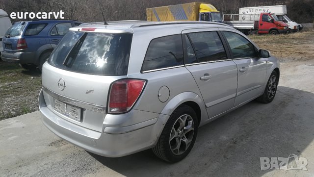 на части Opel Astra 1,9 CDTI, снимка 5 - Автомобили и джипове - 24607078