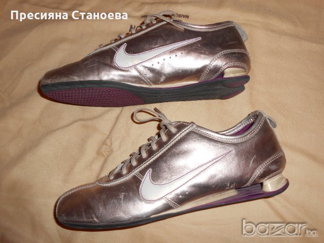 Дамски маратонки Nike, снимка 7 - Маратонки - 19668648