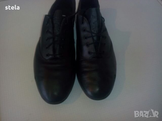 Рийбок кожен 36 номер, снимка 4 - Дамски ежедневни обувки - 22160083