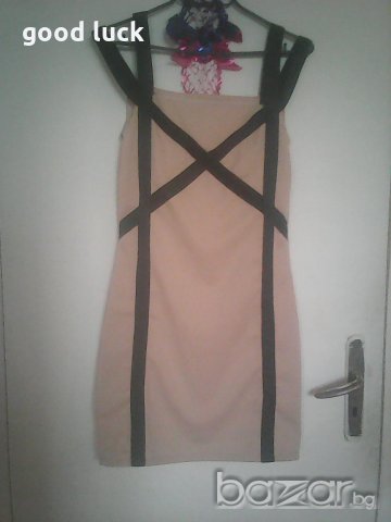 Продавам нова красива бандажна рокля,размер М.Цена 25лв., снимка 1 - Рокли - 18874010