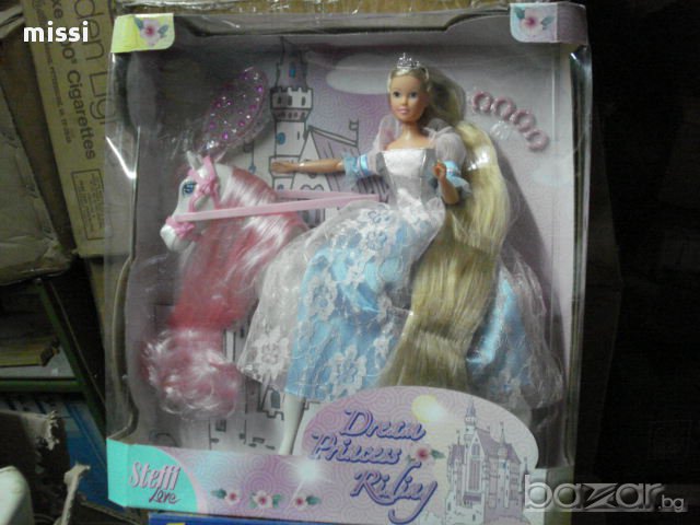 кукла Стефи с кон, снимка 3 - Кукли - 12860988
