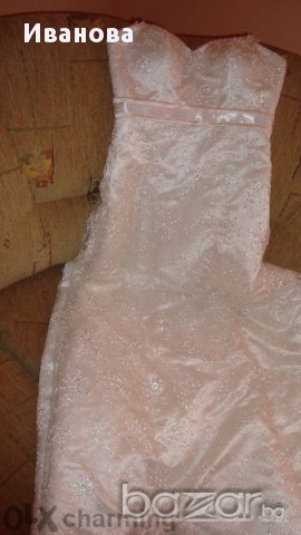 Рокля в отлично състояние и подарък, снимка 3 - Рокли - 15577891